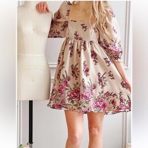 Storia Beige Floral Bouquet Babydoll Dress